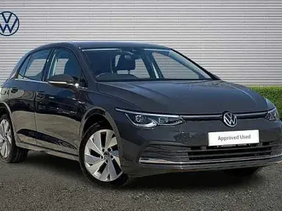 Second-hand VW Golf VIII Style 147 CP (108 kW) 2020 Gri Hatchback