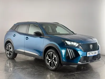 Begagnad Peugeot 2008 Allure 2025 Blå SUV