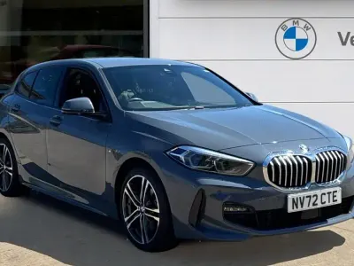 Używany BMW 118 M Sport 136 KM (100 kW) 2023 Szary Hatchback