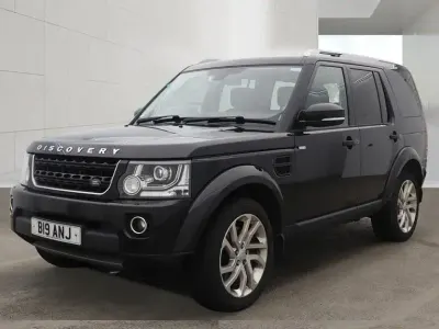 Used Land Rover Discovery Landmark 2016 Black SUV