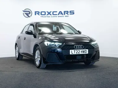 Used Audi A1 Sportback Design 95 HP (69 kW) 2022 Blue Hatchback