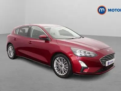 Used Ford Focus Titanium X 125 HP (91 kW) 2019 Red Hatchback