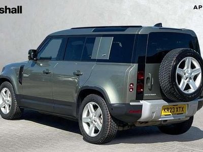 Usado Land Rover Defender SE 300 HP (220 kW) 2023 Verde SUV