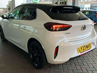 Used Vauxhall Corsa 75 HP (55 kW) 2023 White Hatchback