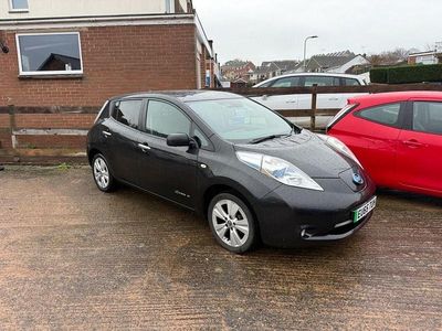 Used Nissan Leaf Tekna 78 kW (107 HP) 2015 Black Hatchback