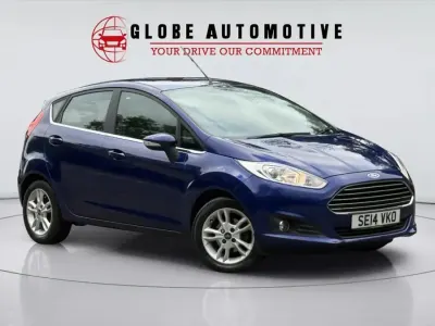 Second-hand Ford Fiesta Zetec 75 CP (55 kW) 2014 Albastru Hatchback