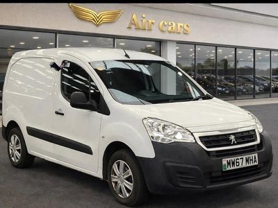 Used Peugeot Partner 2017 White