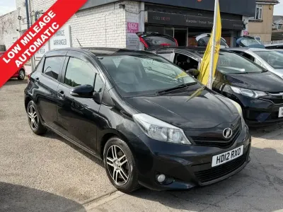 Used Toyota Vitz 2012 Black Hatchback