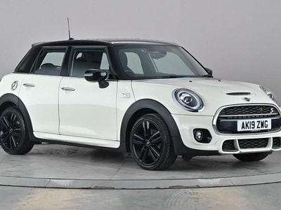 Used Mini Cooper S Hatch 192 HP (141 kW) 2019 White Hatchback