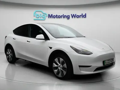 Used Tesla Model Y Long Range AWD 378 kW (514 HP) 2022 White SUV