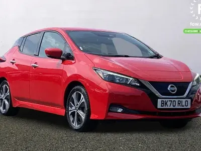 Used Nissan Leaf N-Connecta 110 kW (150 HP) 2020 Red Hatchback