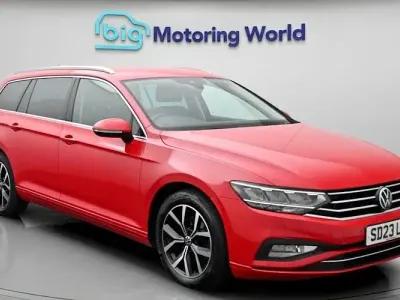 Used VW Passat SEL 150 HP (110 kW) 2023 Red Estate