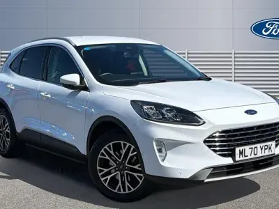 Begagnad Ford Kuga Titanium 150 HK (110 kW) 2020 Vit SUV