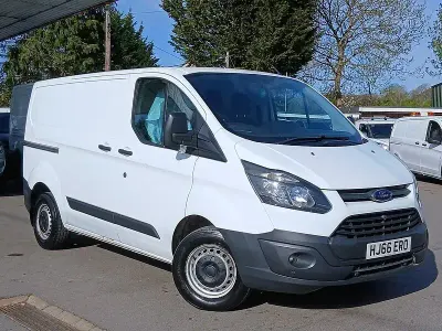 Used Ford Transit Custom 130 HP (95 kW) 2016 White Van