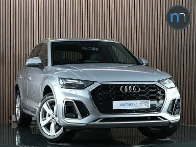 Begagnad Audi Q5 S-Line 2021 Silver SUV