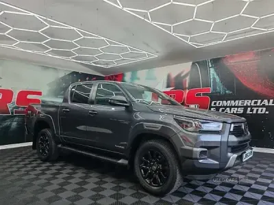 Begagnad Toyota HiLux 2022 Grå Pickup