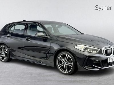 Usado BMW 118 M Sport 134 HP (98 kW) 2021 Preto Citadino