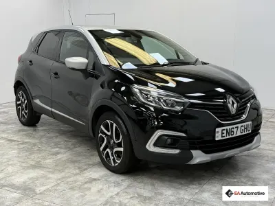 Used Renault Captur Dynamique 90 HP (66 kW) 2018 Black/silver SUV