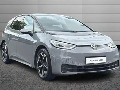 Begagnad VW ID.3 Pro 150 kW (204 HK) 2021 Vit Halvkombi