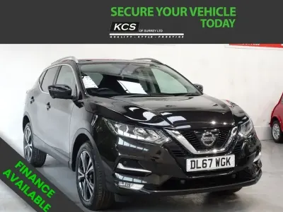 Second-hand Nissan Qashqai N-Connecta 115 CP (84 kW) 2017 Negru SUV