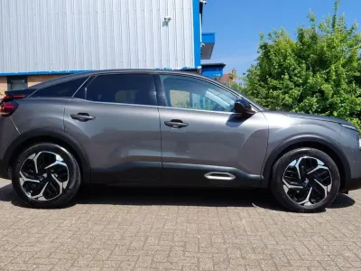Używany Citroën C4 PureTech 128 KM (94 kW) 2024 Szary SUV