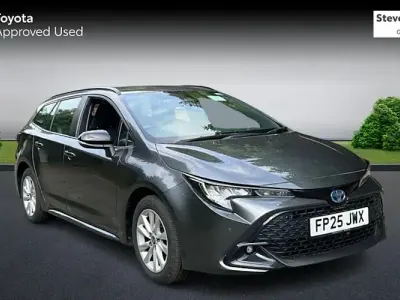Used Toyota Corolla 140 HP (102 kW) 2025 Grey Estate