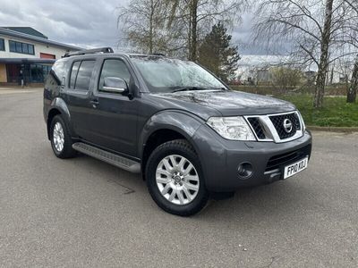 used Nissan Pathfinder 2.5 dCi Tekna 5dr Auto