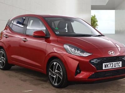 Used Hyundai i10 Premium 84 HP (61 kW) 2023 Red Hatchback