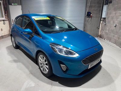 Used Ford Fiesta Titanium 120 HP (88 kW) 2017 Blue Hatchback