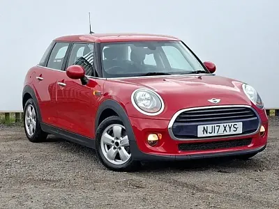 Used Mini Cooper 136 HP (100 kW) 2017 Red Hatchback