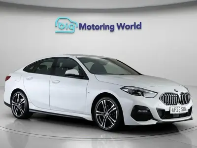 Begagnad BMW 218 M Sport 150 HK (110 kW) 2023 Vit Sedan