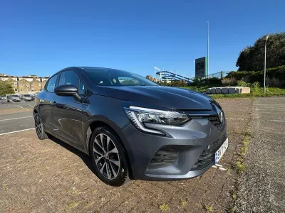 Used Renault Clio Iconic 2021 Grey Hatchback