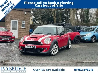 Usado Mini Cooper S Hatch 184 CV (135 kW) 2013 Rojo Utilitario