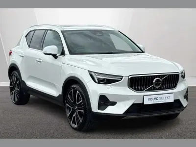 Used Volvo XC40 Ultra 194 HP (142 kW) 2025 White SUV