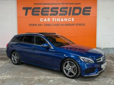 Usado Mercedes C220 AMG Line Premium 2016 Azul Carrinha