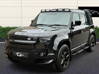 Used Land Rover Defender SE Dynamic 2026 Black SUV