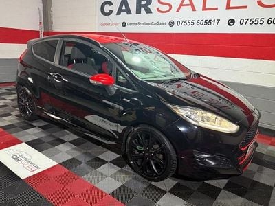 Black Used 2016 Ford Fiesta ST-Line Hatchback | £6,499 (Fair price)