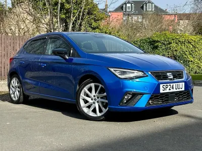 Usata Seat Ibiza FR 108 CV (79 kW) 2024 Blu Utilitaria