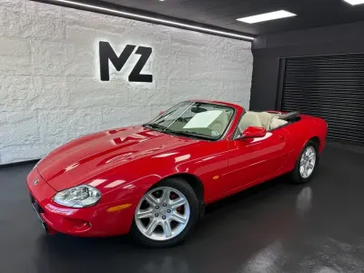 Used Jaguar XK8 S 290 HP (213 kW) 1999 Red Cabriolet