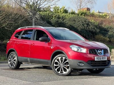 Used Nissan Qashqai +2 N-TEC 110 HP (80 kW) 2011 Red SUV