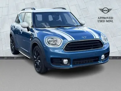 Used Mini Cooper 2018 Blue Hatchback