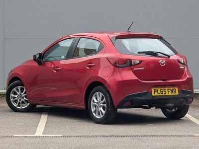 Używany Mazda 2 2016 Czerwony Hatchback