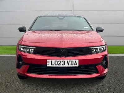 Used Vauxhall Astra 130 HP (95 kW) 2023 Red Hatchback