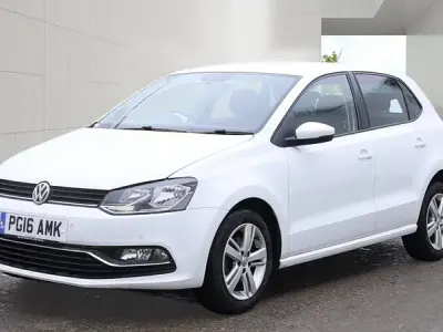 Used VW Polo Match 59 HP (43 kW) 2016 White Hatchback