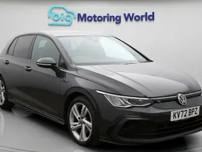 Usado VW Golf VIII R-line 131 HP (96 kW) 2024 Citadino