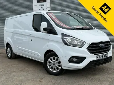Used Ford Transit Custom Limited 130 HP (95 kW) 2023 White Van