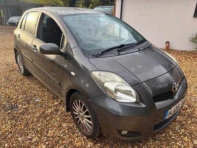 Grey Used 2009 Toyota Yaris SR Hatchback | £2,395 (Fair price)