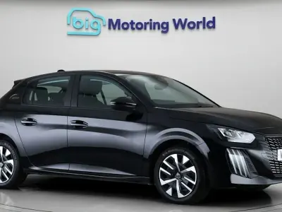Used Peugeot 208 Style 101 HP (74 kW) 2025 Black Hatchback