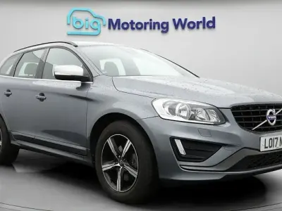 Używany Volvo XC60 R-Design 190 KM (139 kW) 2017 Szary SUV