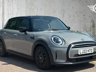 Used Mini Cooper Classic 134 HP (98 kW) 2022 Grey Hatchback